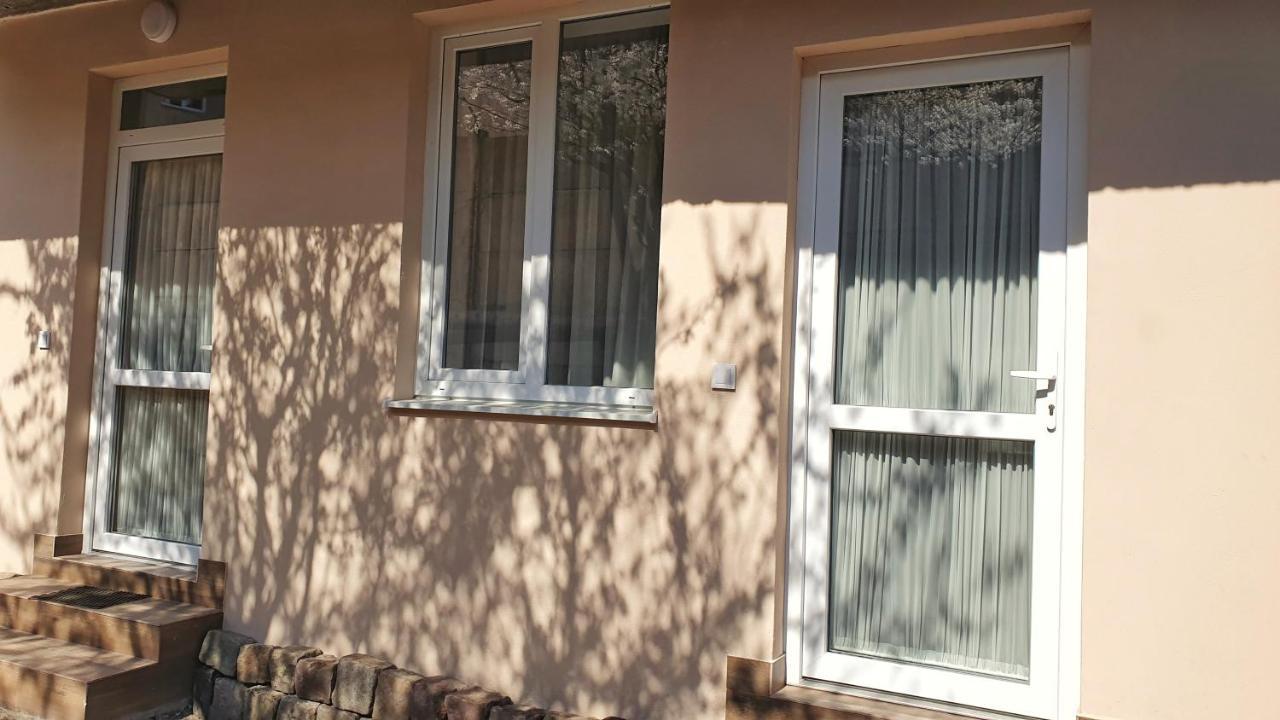Demar Apart Fresh Lviv Exterior foto